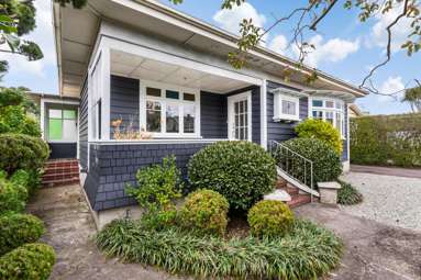 1048 Great North Road_1