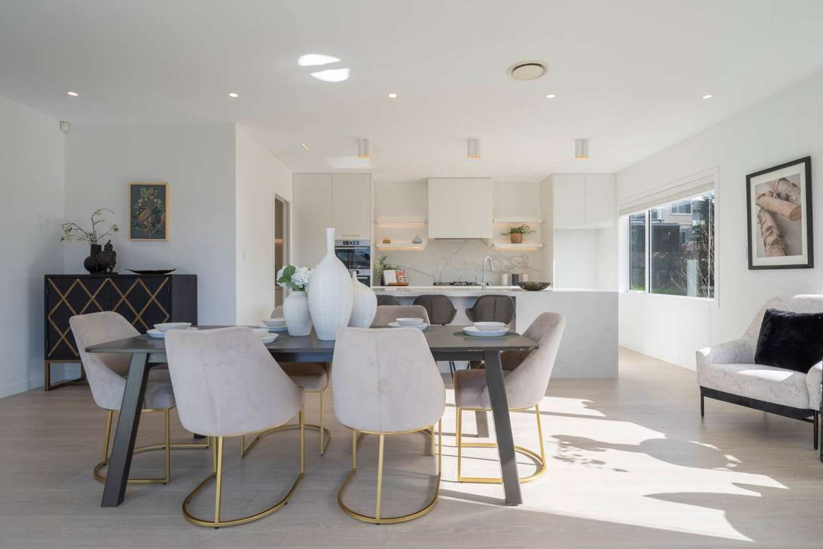 8 Richard Hill Close_4