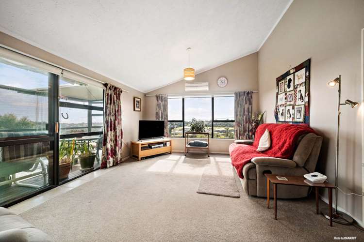 8 Kauri Road Stanmore Bay_8