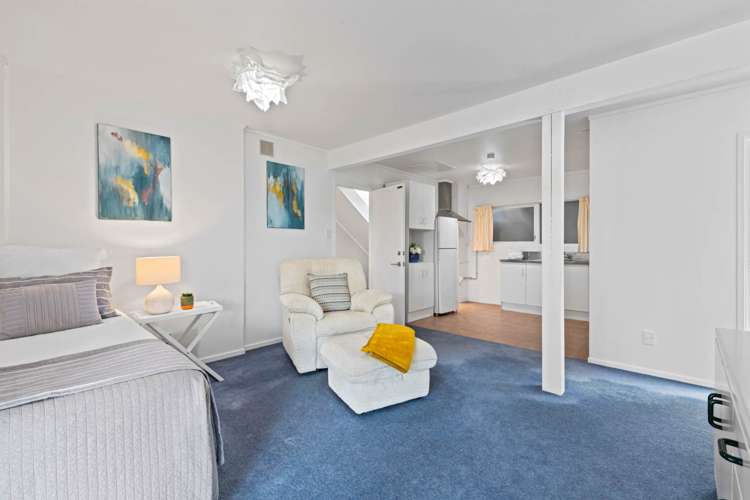 17 King Richard Place Browns Bay_11