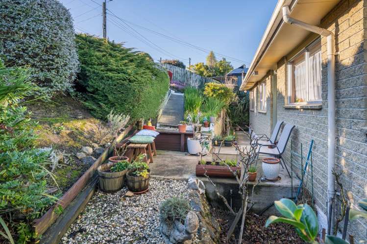 11 Bell Crescent Concord_24