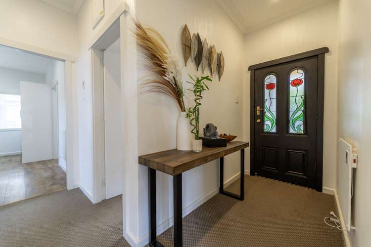 8 Kiwi Drive Highfield_3
