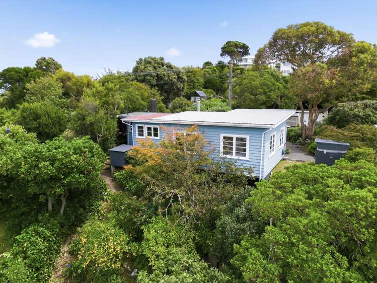 33 Forest Road Raumati South_25
