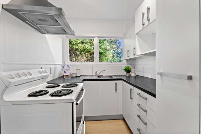 4/2 Henley Road Mount Eden_4