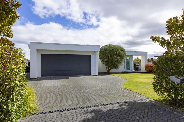 15 Magnolia Rise Waipahihi_21