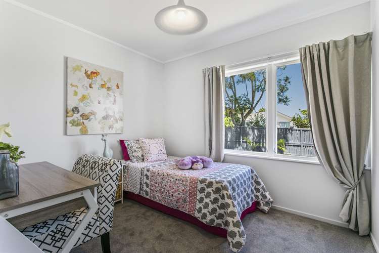 6 Harrow Place Manurewa_11