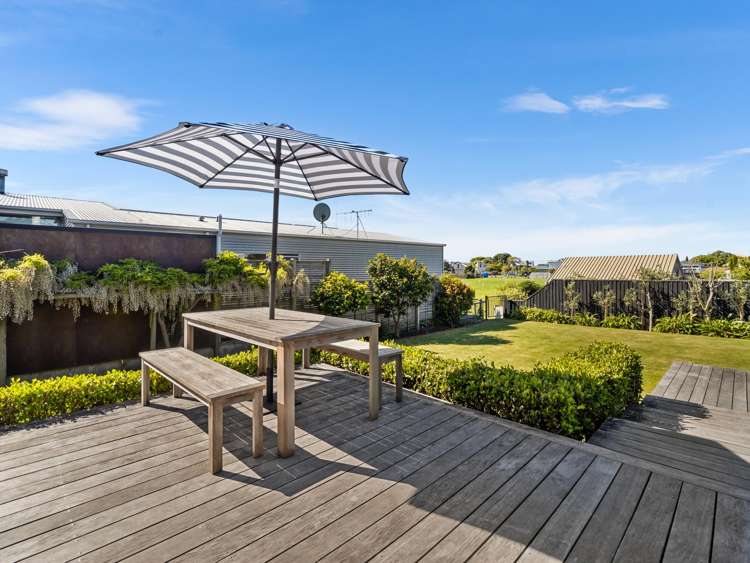 29 Main Road Redcliffs_1