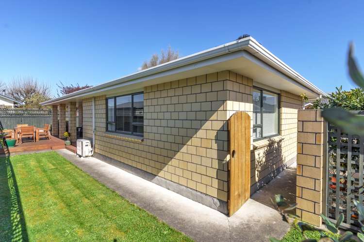 9a Hogg Crescent Masterton_11
