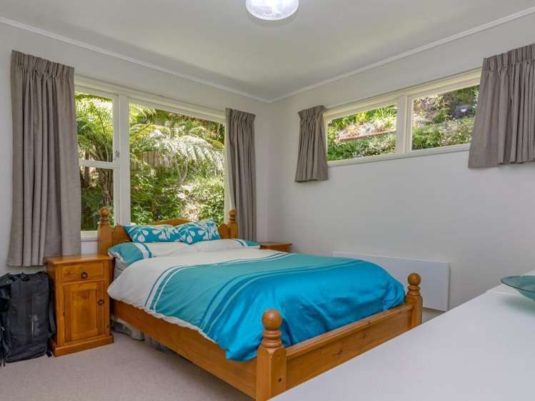 6 Deller Grove Silverstream_13