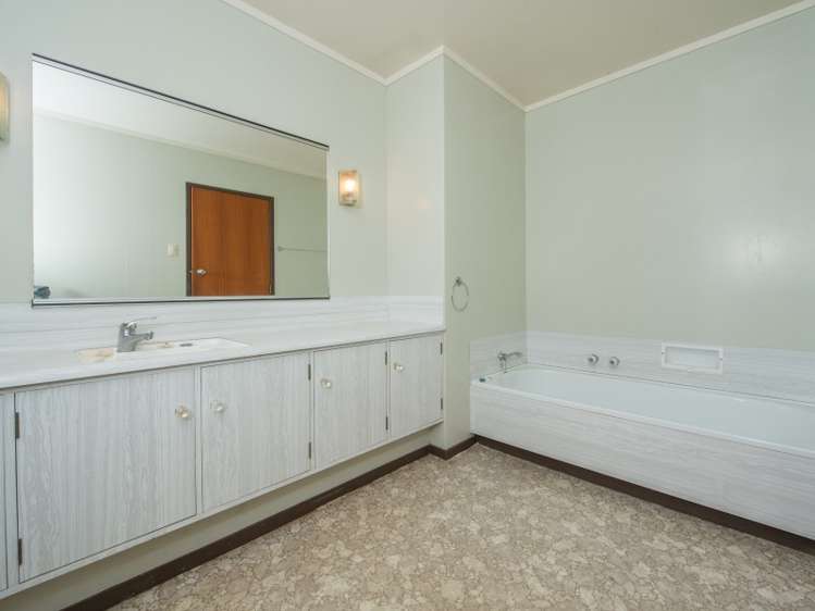 41 Edinburgh Road Hillcrest_6