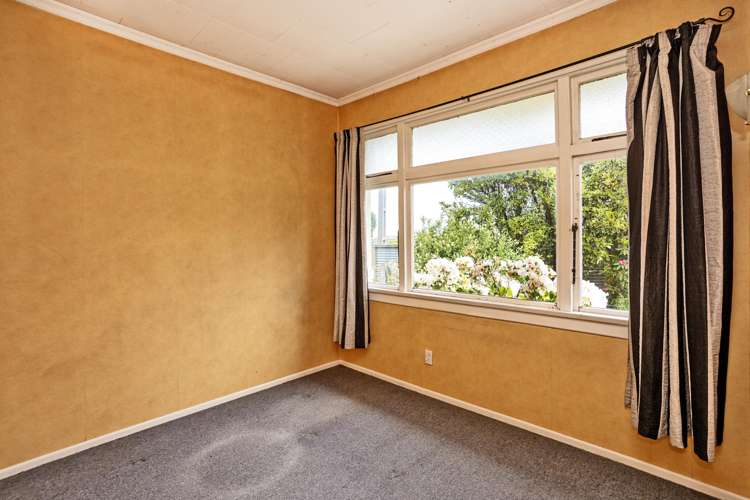 78 East Road Ascot_45