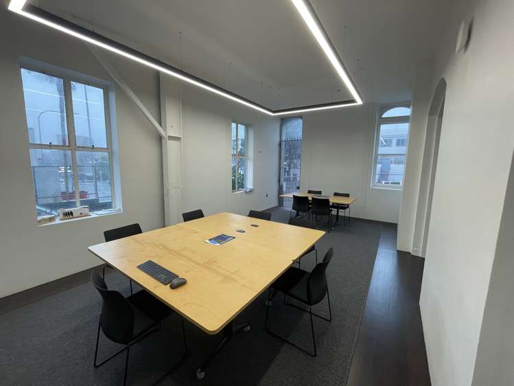 A2/1 Beresford Square Auckland Cbd_7