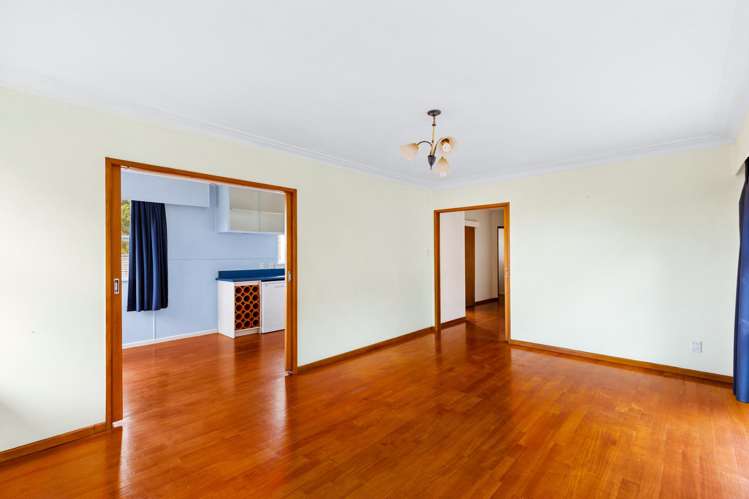 1/26 Jellicoe Road Murrays Bay_14