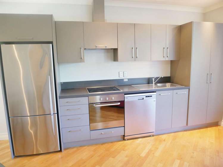 543 Harewood Rd Harewood_1