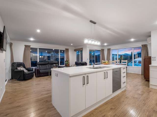 37 Globe Bay Drive Templeton_1