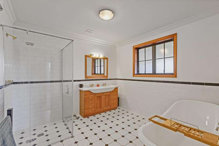 44 Millstream Drive Lincoln_14