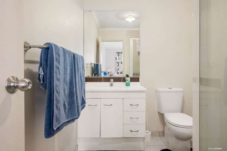 102a Queen Street Waiuku_11