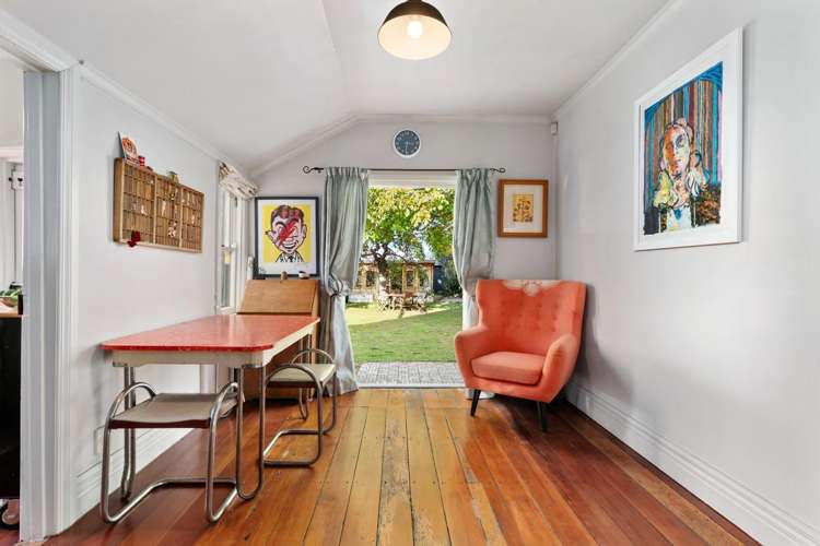 4 Nobel Street Carterton_9