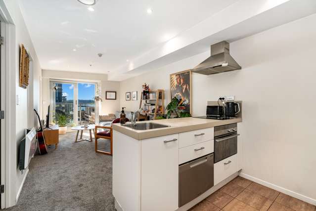 City Apartment With Lifestyle Amenities
