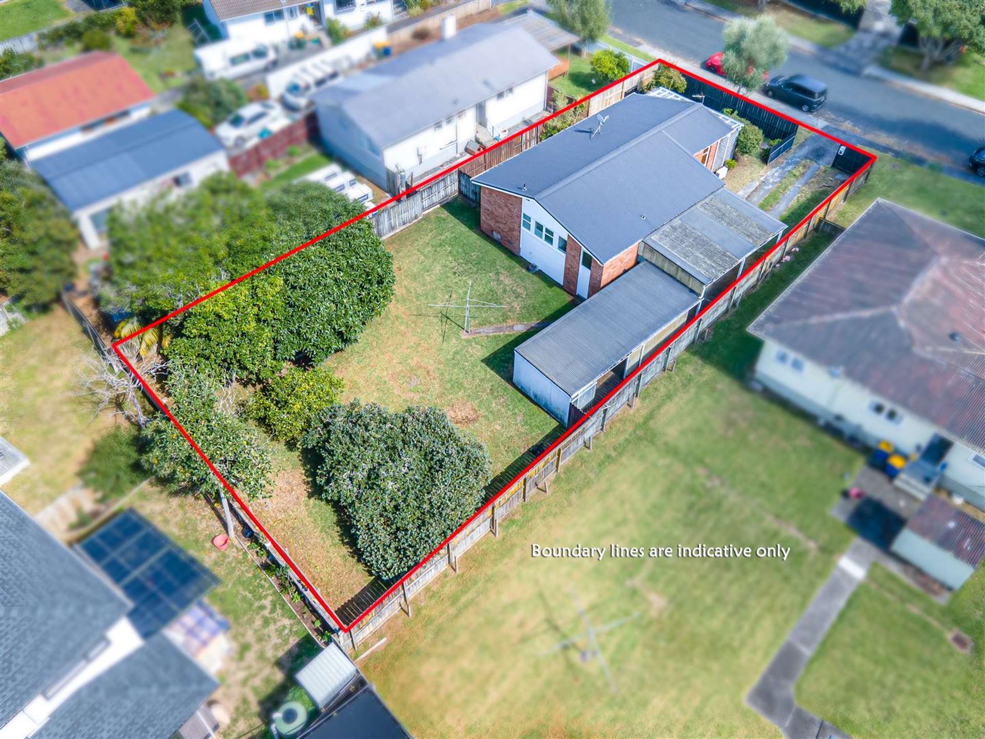 72 Riverpark Crescent Henderson_0