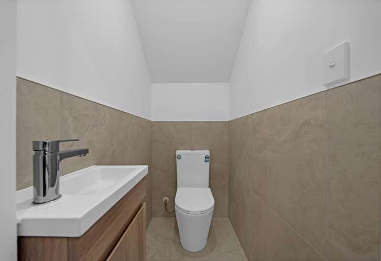 2/54 Rodney Street Howick_18