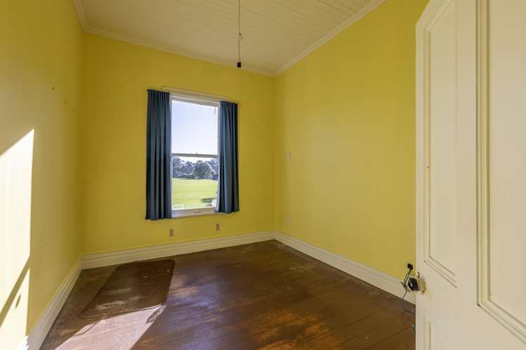 62 Albert Street Pahiatua_17