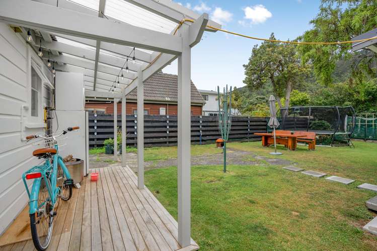 21 Tuatoru Street Eastbourne_18