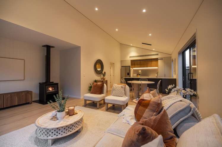 175 Howden Drive, Hanley's Farm Jacks Point_20