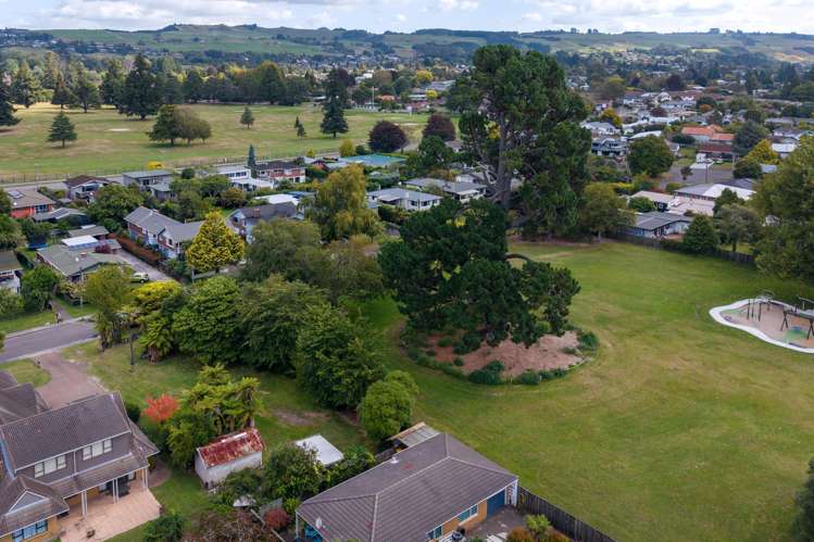 17 Carlton Street Glenholme_10