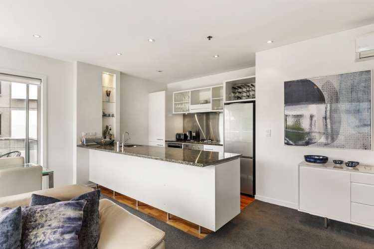 304/125 Customs Street Auckland Central_6