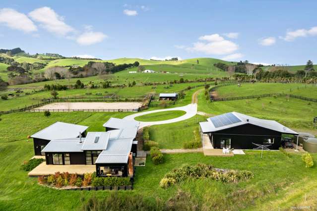 Modern Country Living with a Sustainable Edge