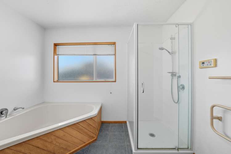 4 Teal Close Woolston_16