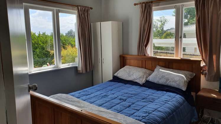 38 Glengarry Road Glen Eden_6