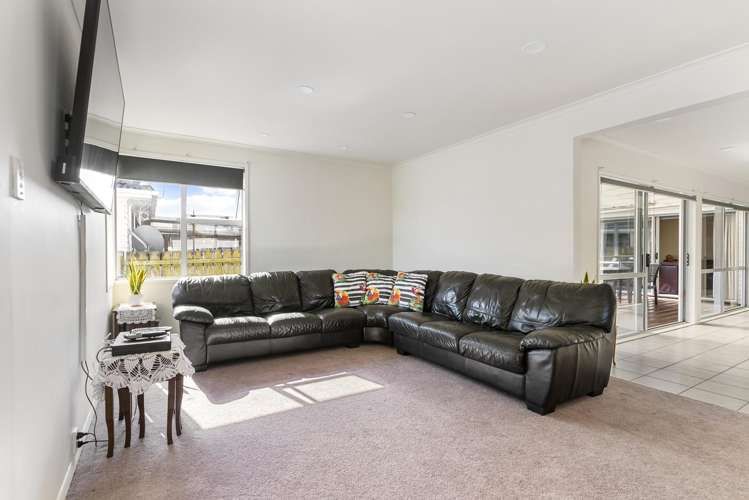 15 Fisher Crescent Otara_5