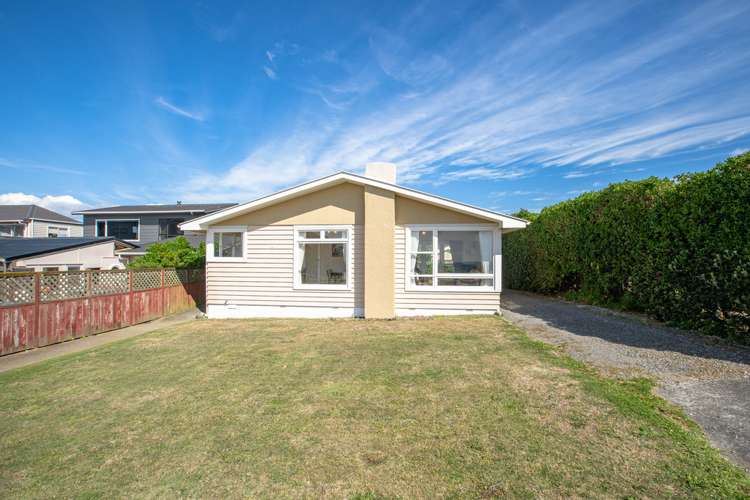 3 Terrace Road Titahi Bay_6