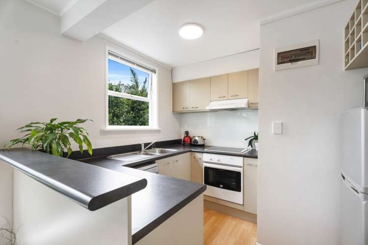 3/27 Piccadilly Place Kohimarama_8