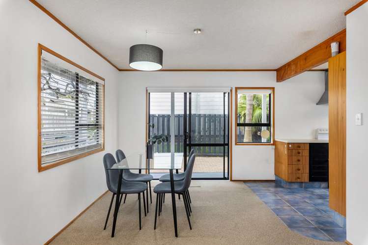 3/50 Titirangi Road New Lynn_9