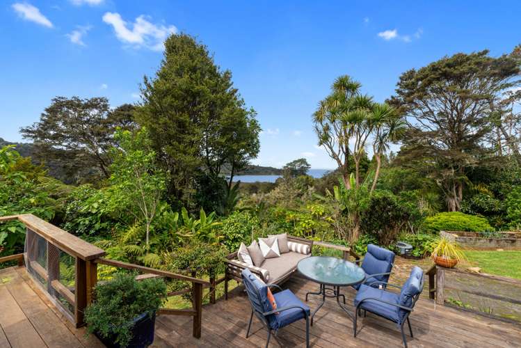 655 Huia Road Parau_12