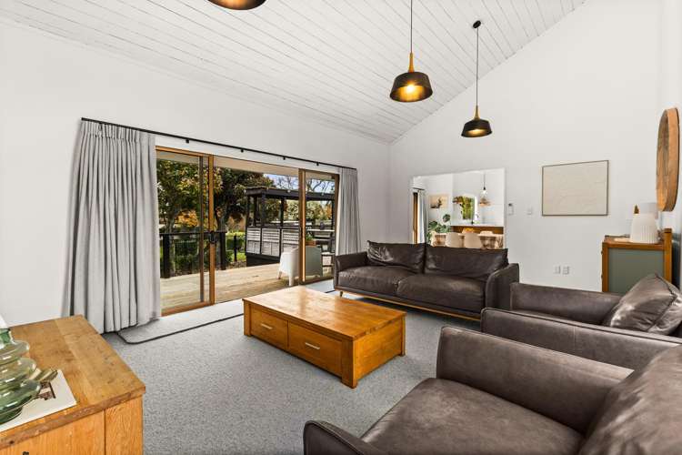 24 Ngarimu Crescent Taradale_10