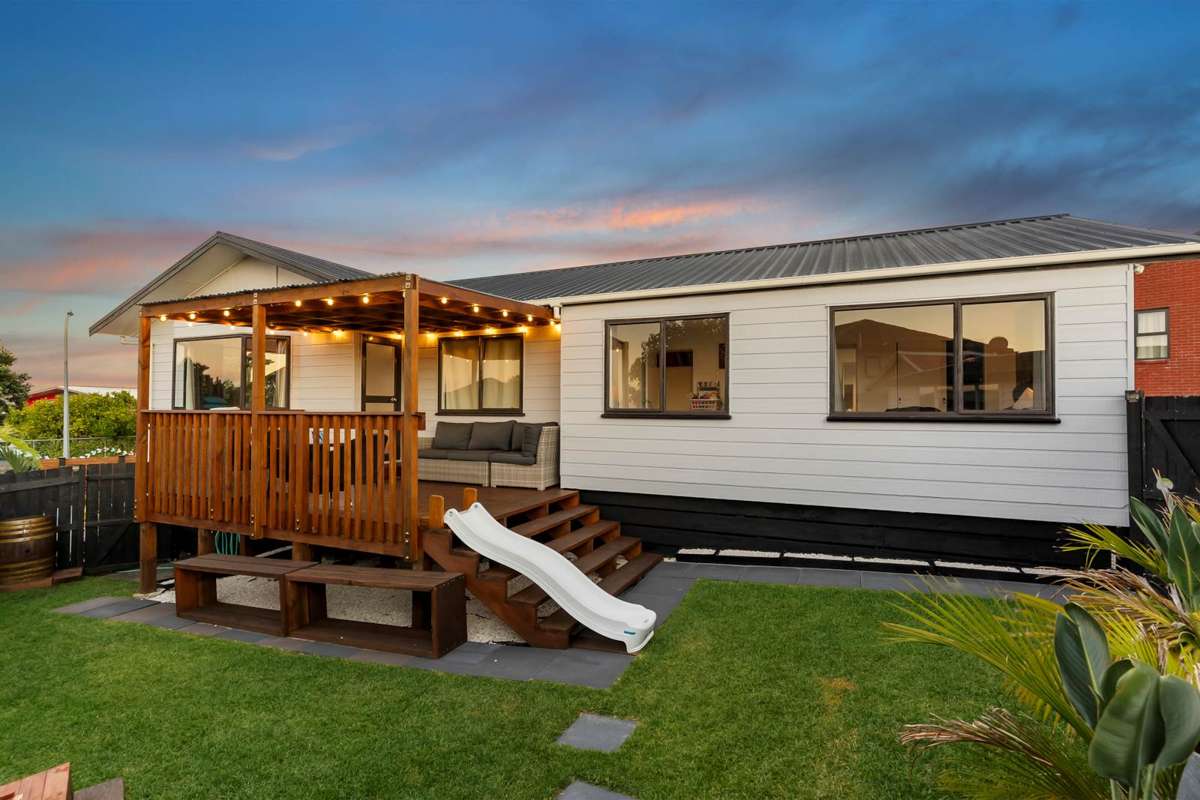 225 Finlayson Avenue_5