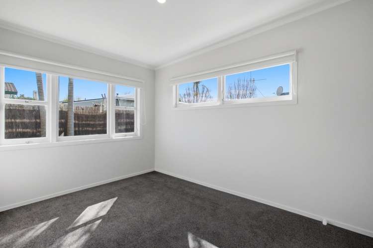 3/493A Devonport Road Avenues_7