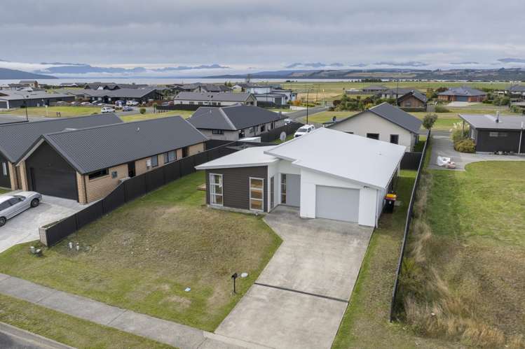 22 Hidden Lakes Avenue Te Anau_21
