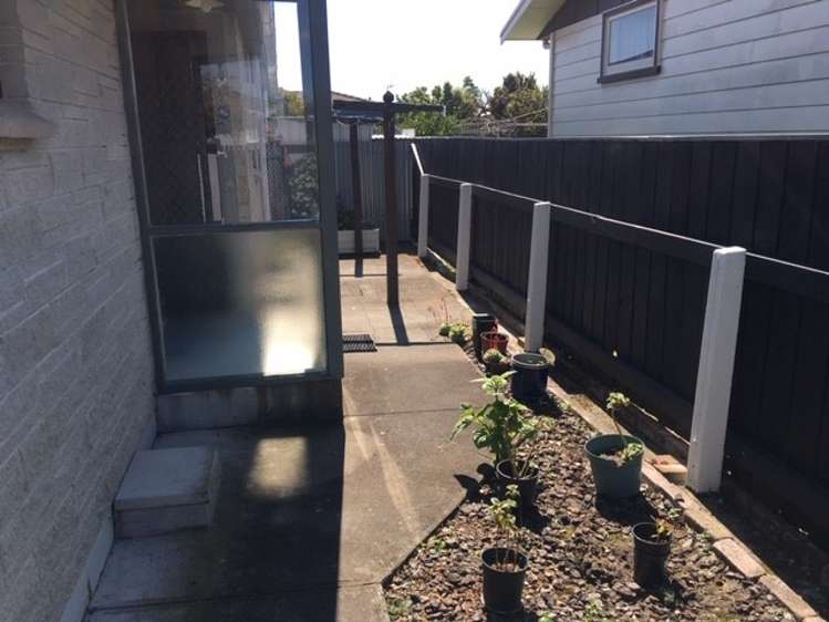 214 Warwick Road 10490_12