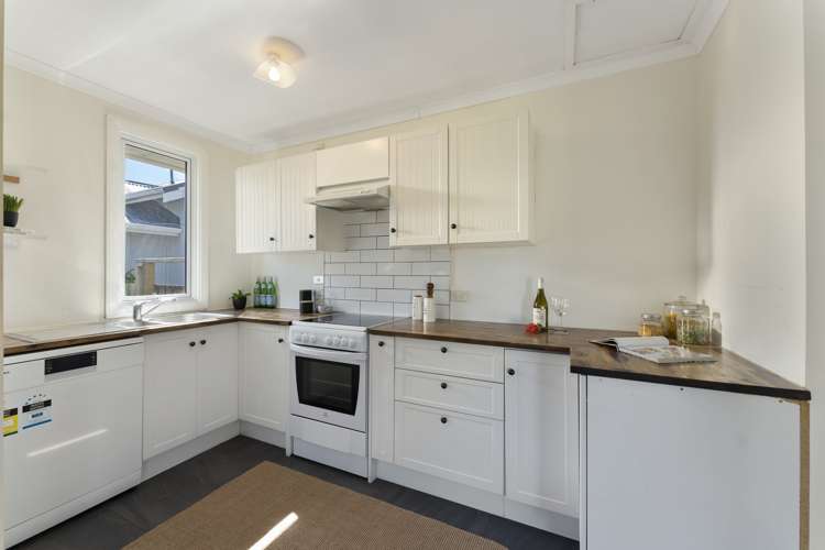 52 Wallace Place Westown_3