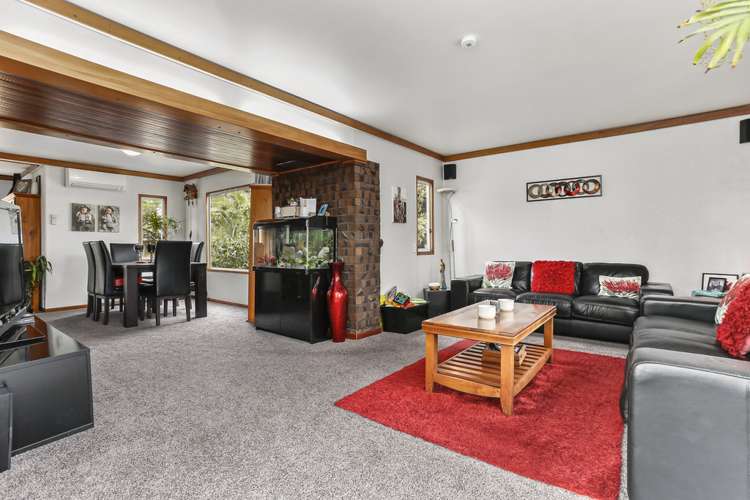 1 Pokapu Street Titirangi_8