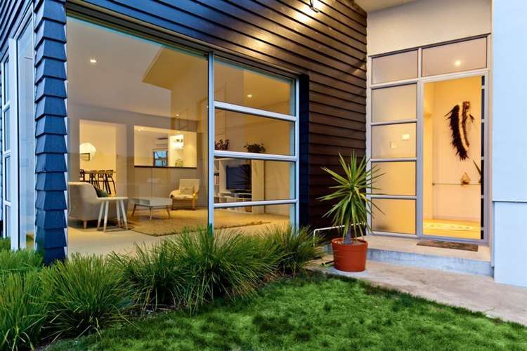 357 Royal Road Massey_42