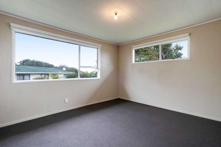 10 Siska Place Wattle Downs_12