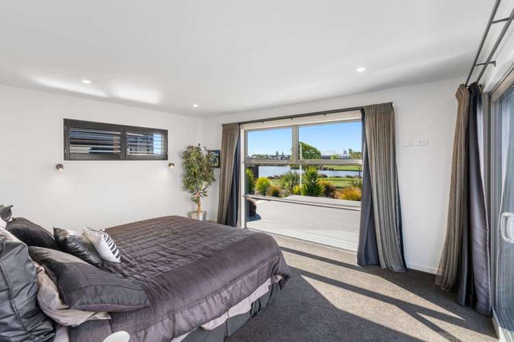 65 The Esplanade Pegasus_11