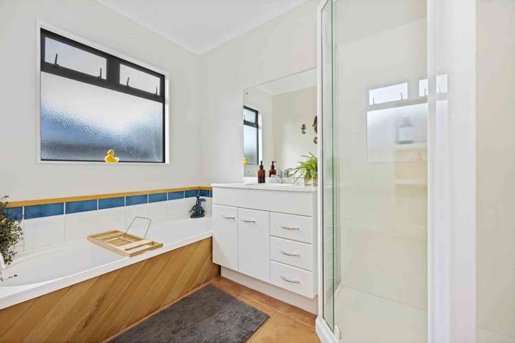 4 Hampstead Way Rototuna North_17