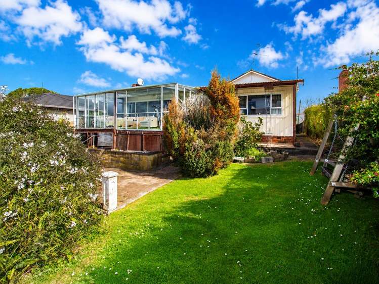 211 East Coast Road Castor Bay_10